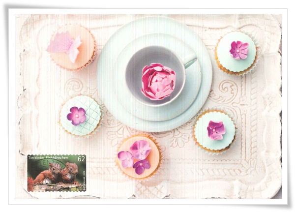 cupcakes_flower1.jpg