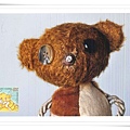 teddy with button1.jpg
