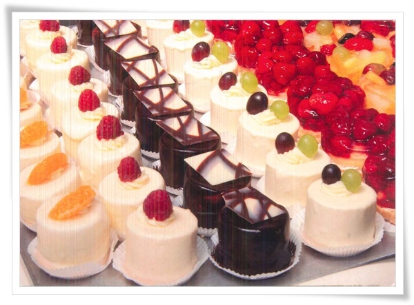 cakes card.jpg cakes card.jpg