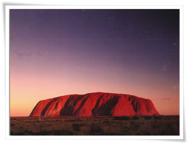 uluru.jpg uluru.jpg
