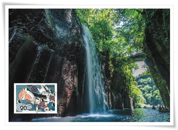 takachiho gorge1.jpg