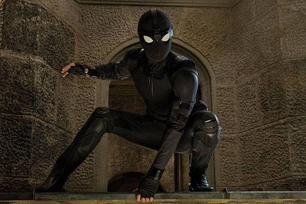 Far From Home_Stills_14.jpg