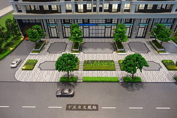 聯上we 1樓臨路退縮 Jpg 課長的相簿 痞客邦