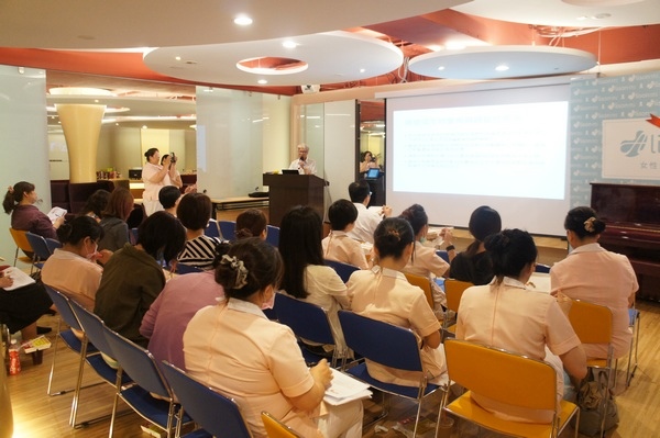 106年新北市托育人員專業訓練課程【自費班】招生 106年新北市托育人員專業訓練課程【自費班】招生