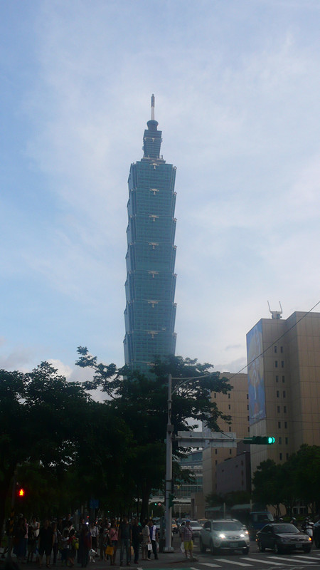 從小舅媽家一起搭捷運去101 從小舅媽家一起搭捷運去101