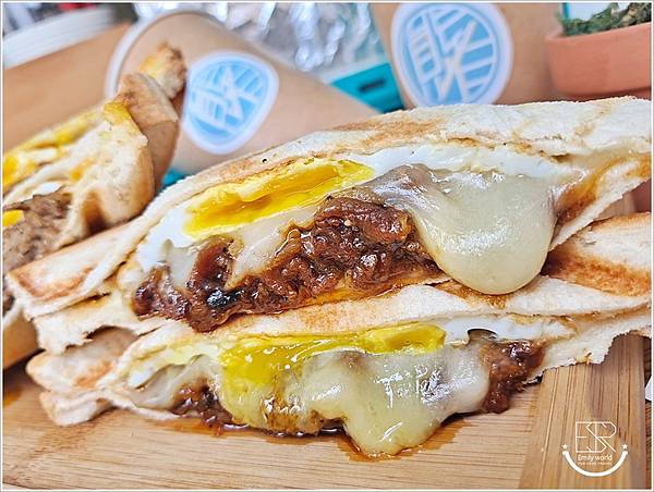 桃園中壢美食 熊仨熱壓吐司 (52).jpg