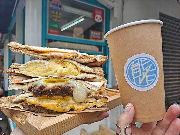 桃園中壢美食 熊仨熱壓吐司 (63).jpg