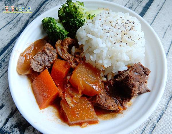 番茄燉牛肉 (7).jpg