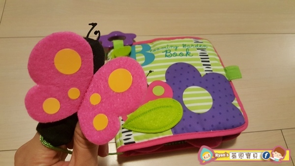 【美國Manhattan Toy軟布書】