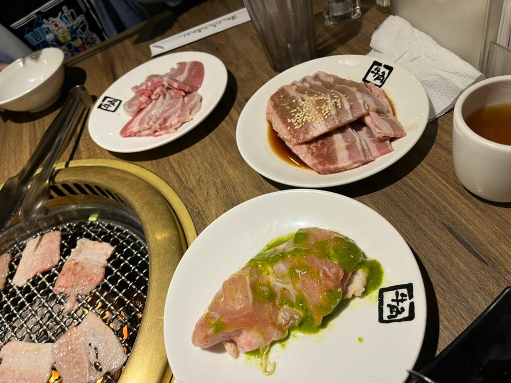 LINE_ALBUM_20220610 牛角燒肉_220626_01.jpg