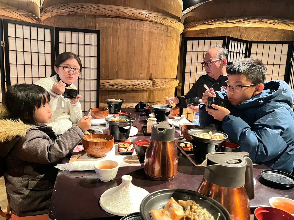 LINE_ALBUM_20240226 新穗高．味噌定食_240310_57.jpg