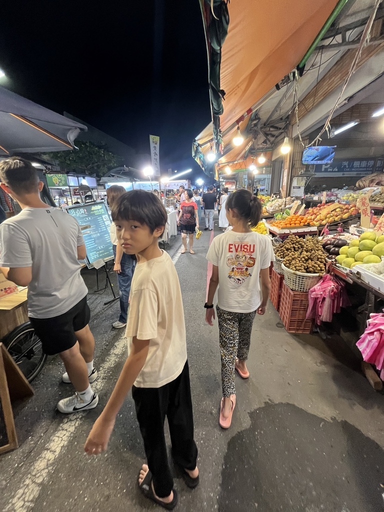 【台東】九格浪原住民風味餐．正氣路夜市(老東芳)．傳廣無骨鹽