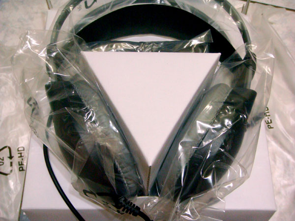 DSC01645-akg-k77-開箱-2.jpg