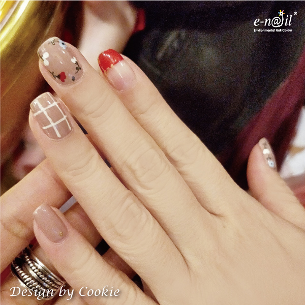 Cookie-(2).jpg Cookie-(2).jpg