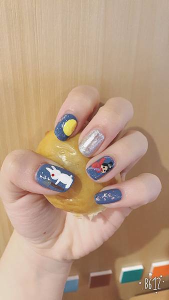 丁丁.jpg 丁丁.jpg