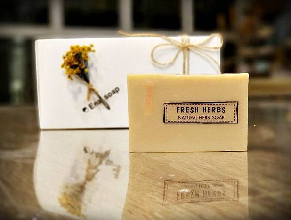 14174Brother PT-P710BT 標籤機 #娜娜媽 14174Brother PT-P710BT 標籤機 #娜娜媽