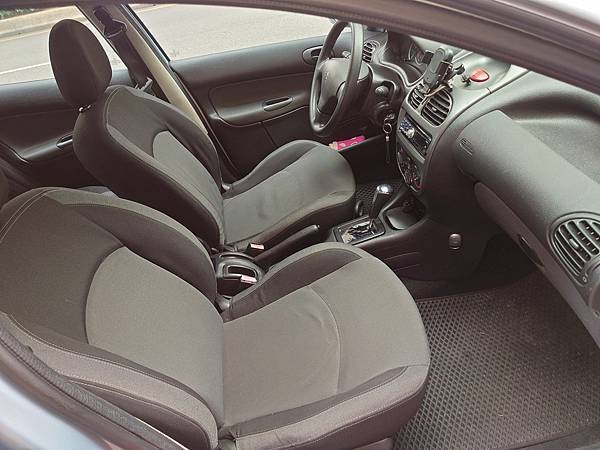 寶獅206 1.6 16V 5D 手自排出售.感謝瑞芳蕭先生