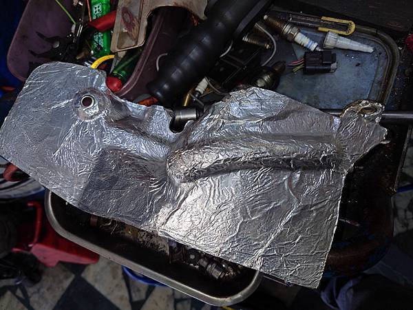 PEUGEOT 206 CC 下雨漏水.三角窗升降機不作動.