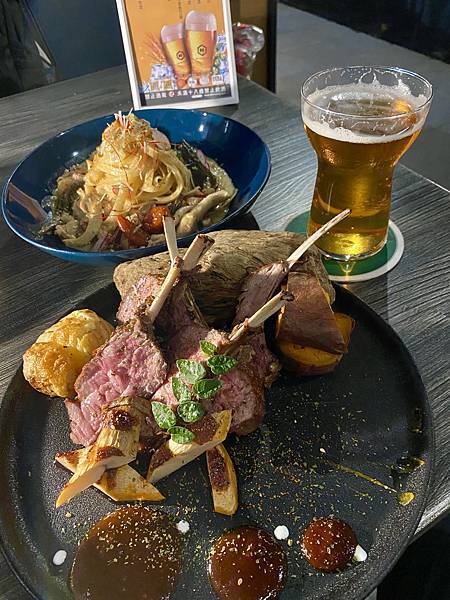 【台東食記】【台東】《溫度釀製所》 -- 1.長得像張震嶽的