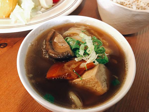 [國父記念館 食記] 家.溫度 湯專門店 Soup Stoc