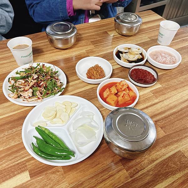 大邱 半月堂 小頭火餐館 醇厚豬肉湯飯 소두불식당 순대 奶