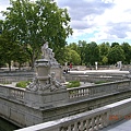 Nîmes - 噴泉花園,十八世紀羅馬人建造的法式花園.