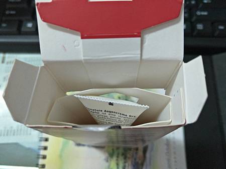 眼霜_2545.jpg 試用