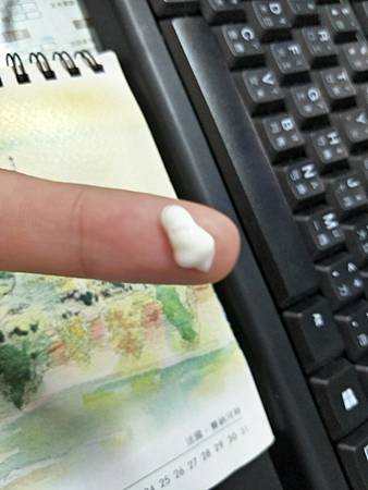 眼霜_6372.jpg 試用