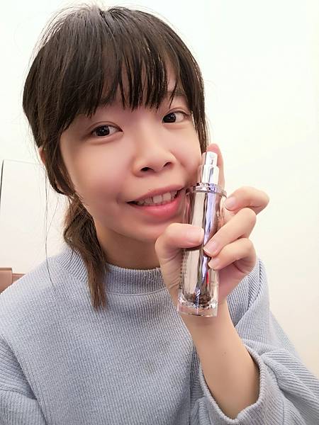女人知己試用大隊,HANROON韓潤隱型八爪緊緻精華 強勢升級版30ml,韓潤隱型八爪緊緻精華升級版,V型精華,緊緻輪廓,小臉精華,立即有感
