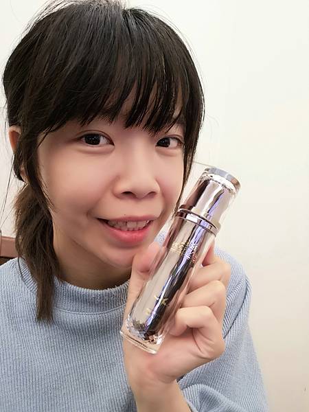 女人知己試用大隊,HANROON韓潤隱型八爪緊緻精華 強勢升級版30ml,韓潤隱型八爪緊緻精華升級版,V型精華,緊緻輪廓,小臉精華,立即有感
