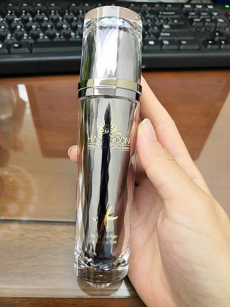 女人知己試用大隊,HANROON韓潤隱型八爪緊緻精華 強勢升級版30ml,韓潤隱型八爪緊緻精華升級版,V型精華,緊緻輪廓,小臉精華,立即有感
