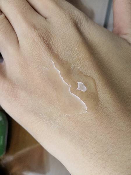 女人知己試用大隊,HANROON韓潤隱型八爪緊緻精華 強勢升級版30ml,韓潤隱型八爪緊緻精華升級版,V型精華,緊緻輪廓,小臉精華,立即有感
