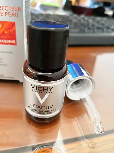 VICHY薇姿15%維他命C超導安瓶,安瓶推薦,維他命C,加強提亮