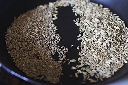 anise-seeds-and-fennel-seed.jpg