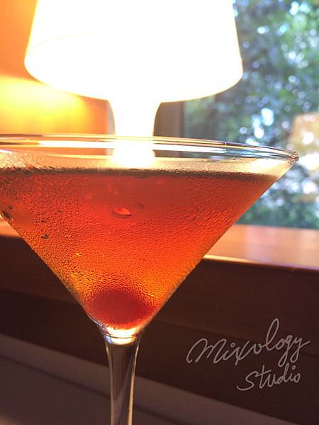 Cocktail-018 Manhattan.JPG