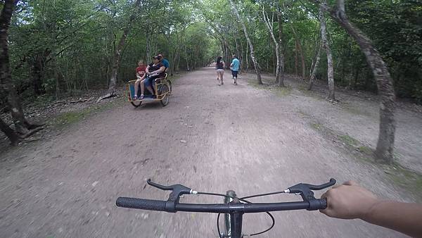 00-00-08-95.jpg 00-00-08-95.jpg