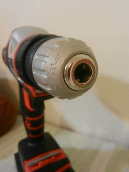 B&D 18V鋰電多功能可換頭惡魔機EVO181 (42).JPG B&D 18V鋰電多功能可換頭惡魔機EVO181 (42).JPG