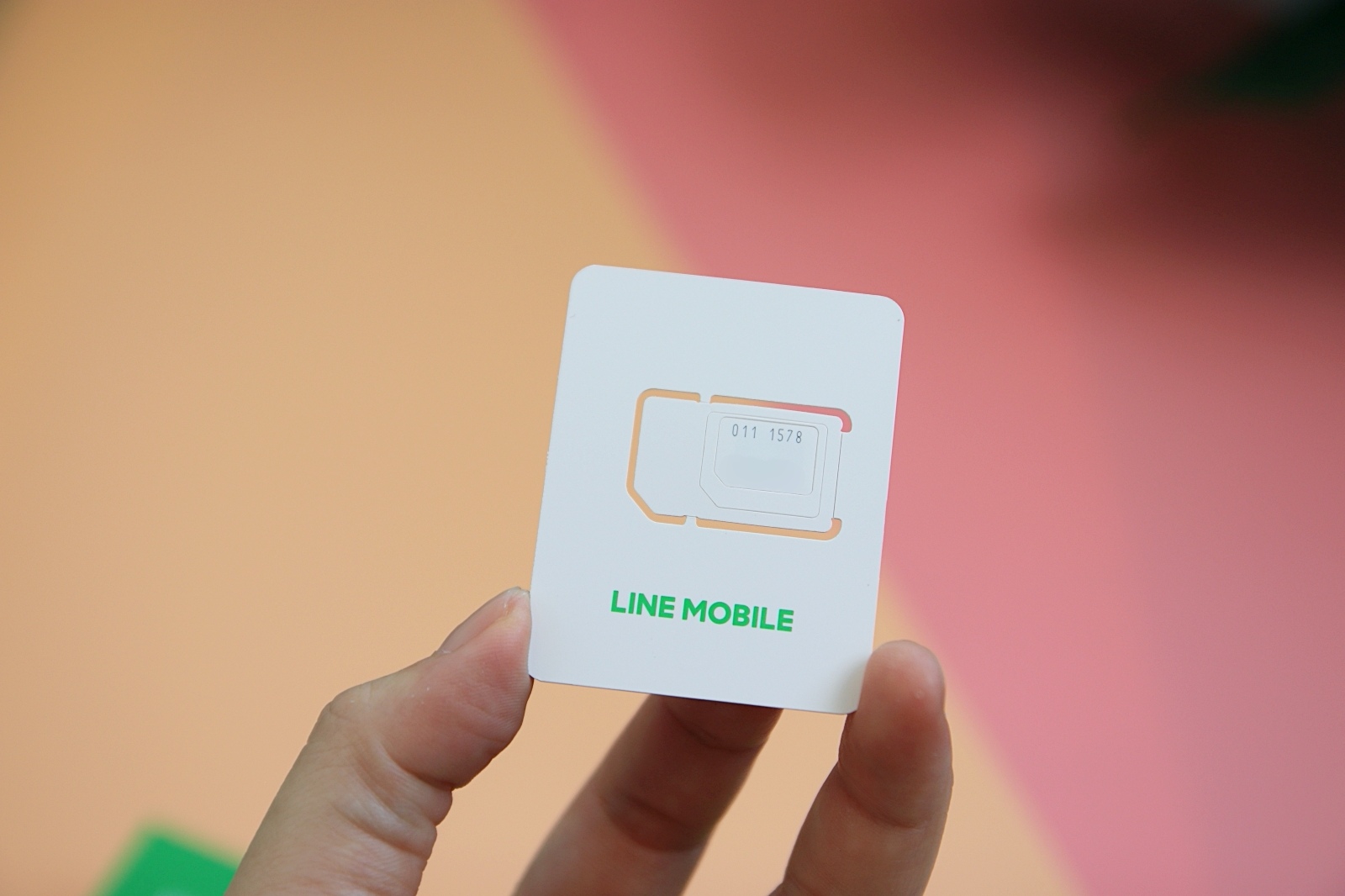 學生小資族最愛 Line Mobile 299起就可以享受4g網路吃到飽 免出門在家就可以申辦 每個月還有line Points 回饋可以拿喔 享受生活不無聊 規小孫