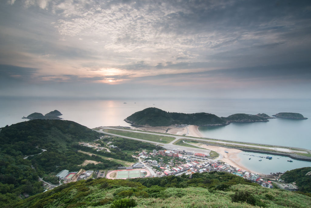 IMG_0370.jpg IMG_0370.jpg