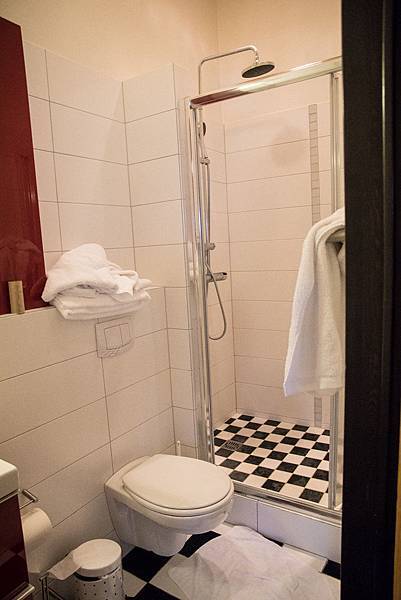 IMG_0812.jpg IMG_0812.jpg