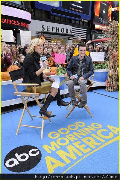 josh-hutcherson-gma-thg-03.jpg