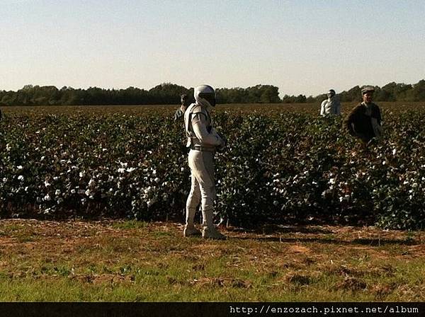 Catching-Fire-Filming-Field