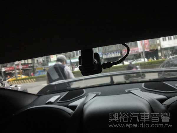 (後)行車記錄器畫面