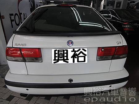 感謝車主光臨並讓興裕拍攝愛車喔^^