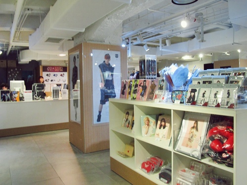 SMTOWN Pop-up Store