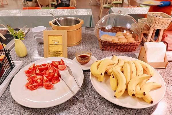 【住宿】嘉義住宿推薦－福泰桔子商務飯店（西區／近文化路夜市／