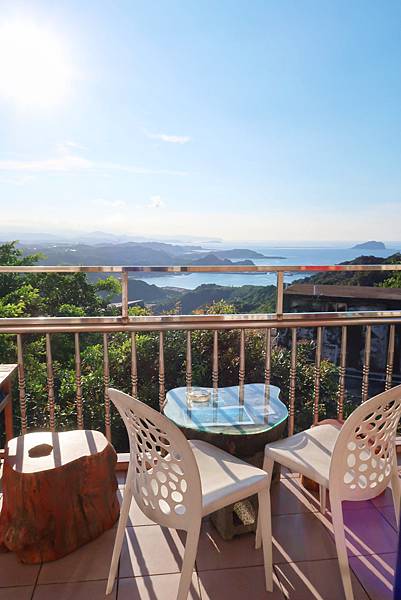 【九份】九份老街絕美民宿—山嶼海（家庭旅遊包層 / KTV 