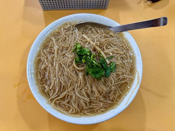 【台北｜中山食記】捷運民權西路站，台北麵線榜上有名，靠一碗麵