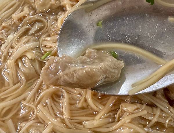 【台北｜中山食記】捷運民權西路站，台北麵線榜上有名，靠一碗麵