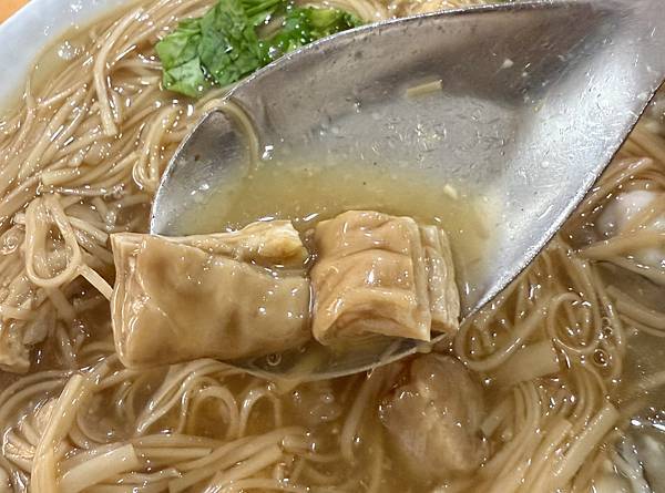 【台北｜中山食記】捷運民權西路站，台北麵線榜上有名，靠一碗麵